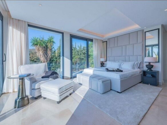 Modern villa with pool and rooftop terrace Golden Mile Marbella