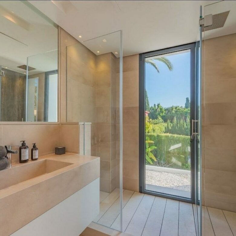 Modern villa with pool and rooftop terrace Golden Mile Marbella