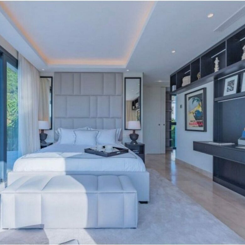 Modern villa with pool and rooftop terrace Golden Mile Marbella