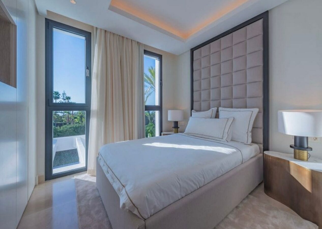 Modern villa with pool and rooftop terrace Golden Mile Marbella