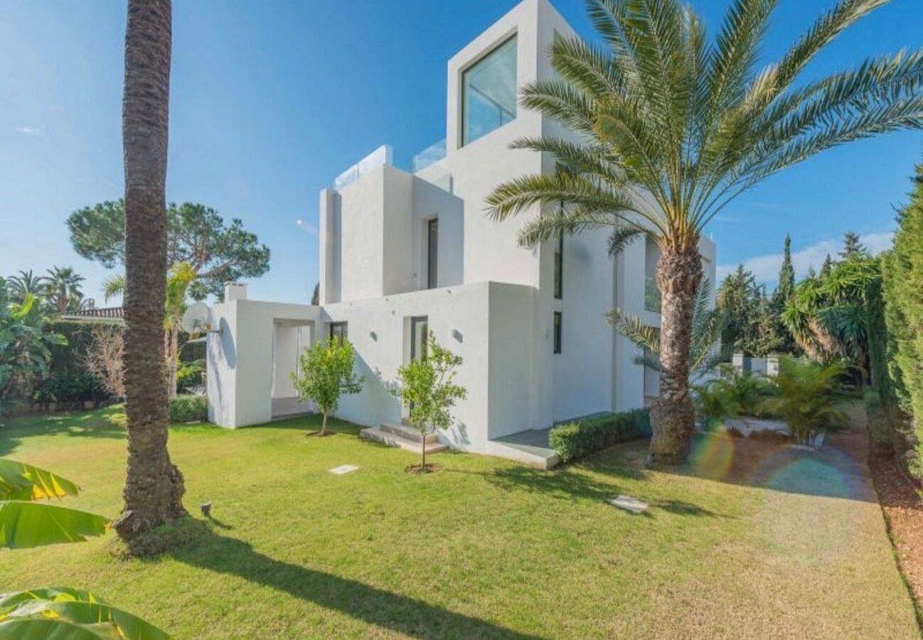 Modern villa with pool and rooftop terrace Golden Mile Marbella