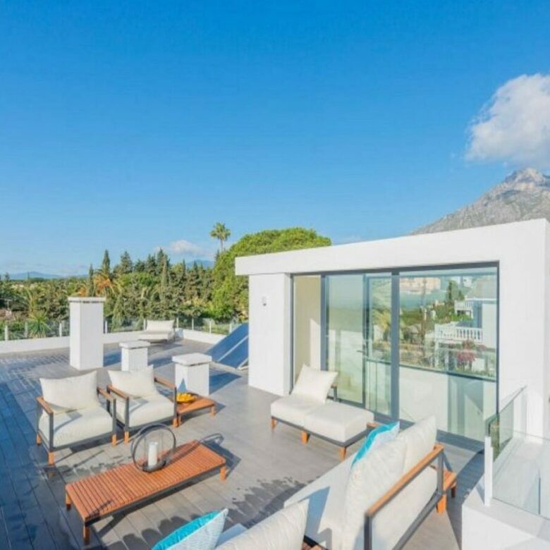 Modern villa with pool and rooftop terrace Golden Mile Marbella