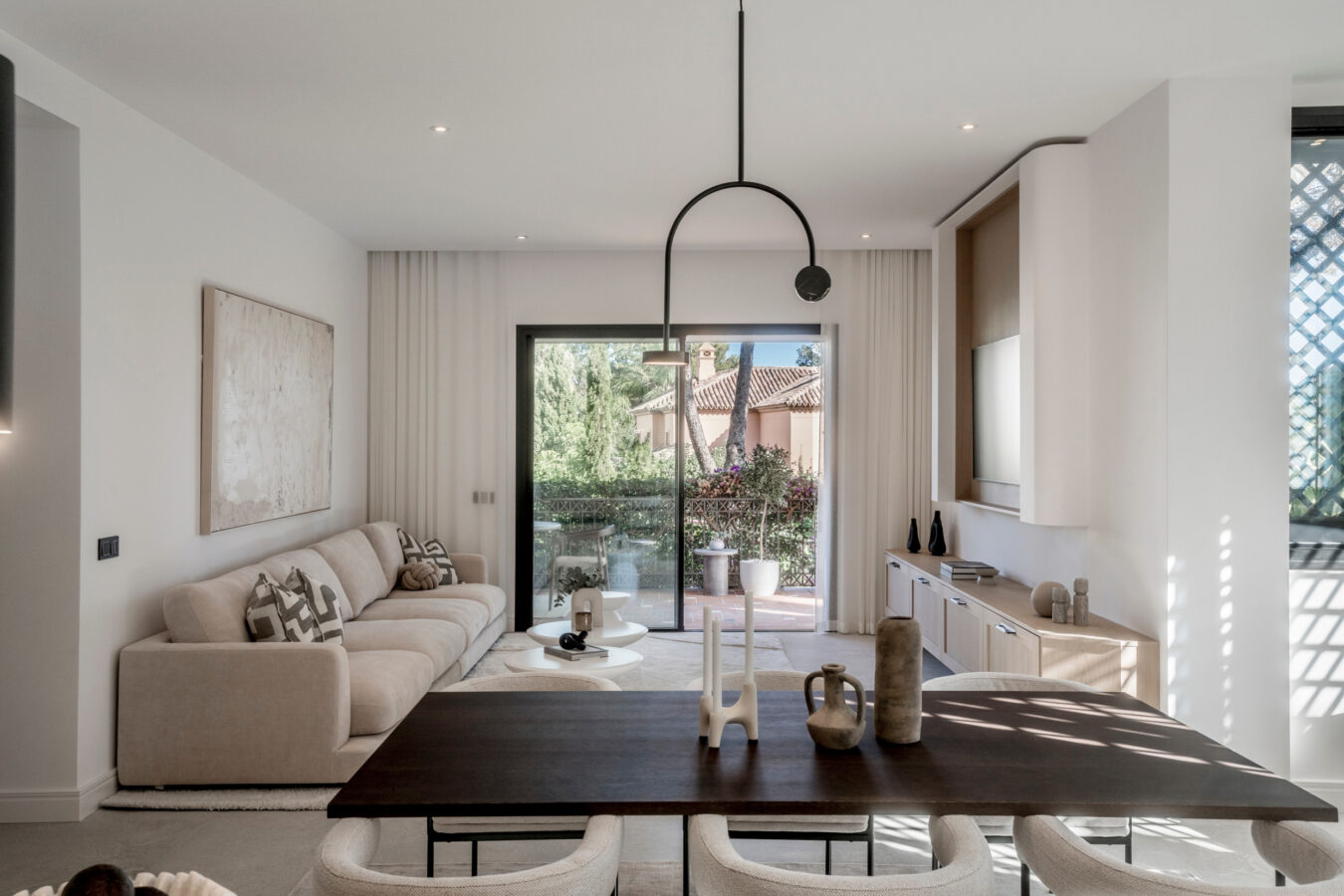 FOR SALE 🌟🏢 Renovated Ground-Floor Apartment with Sea Views🇪🇸 Altos Reales, Sierra Blanca, Marbella 🇪🇸