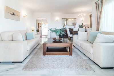 FOR SALE 🌟🏡 Detached Villa with Rooftop Sea Views🇪🇸 Jardines de Calahonda, Mijas Costa 🇪🇸
