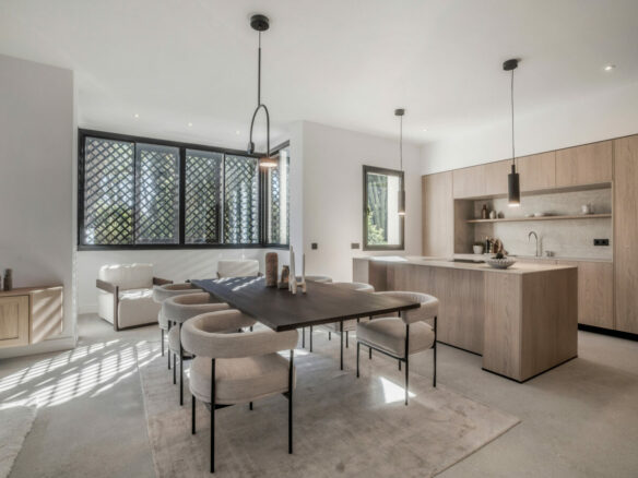 FOR SALE 🌟🏢 Renovated Ground-Floor Apartment with Sea Views🇪🇸 Altos Reales, Sierra Blanca, Marbella 🇪🇸
