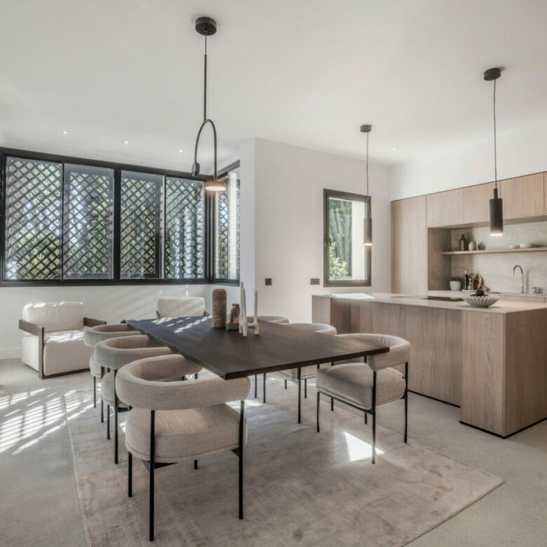 FOR SALE 🌟🏢 Renovated Ground-Floor Apartment with Sea Views🇪🇸 Altos Reales, Sierra Blanca, Marbella 🇪🇸