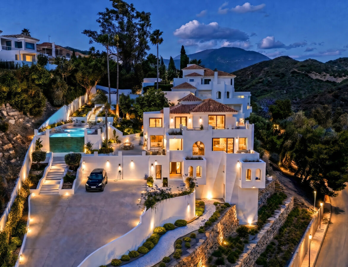 FOR SALE 🌟🏡 Panoramic View Villa in Nueva Andalucía🇪🇸 Marbella, Costa del Sol 🇪🇸