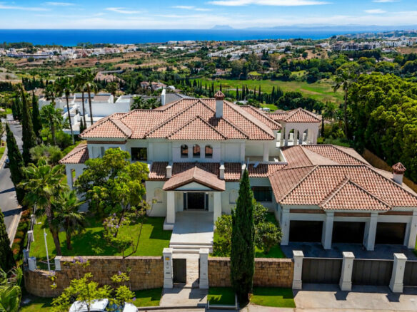 FOR SALE 🌟🏡 Panoramic Sea & Golf View Villa in Los Flamingos🇪🇸 Benahavís, Costa del Sol 🇪🇸