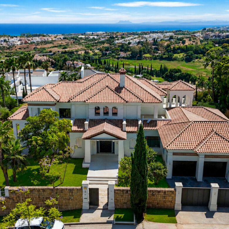 FOR SALE 🌟🏡 Panoramic Sea & Golf View Villa in Los Flamingos🇪🇸 Benahavís, Costa del Sol 🇪🇸