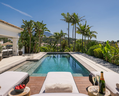 FOR SALE 🌟🏡 Fully Renovated Bellevue Villa with La Concha Views🇪🇸 Nueva Andalucia, Marbella 🇪🇸