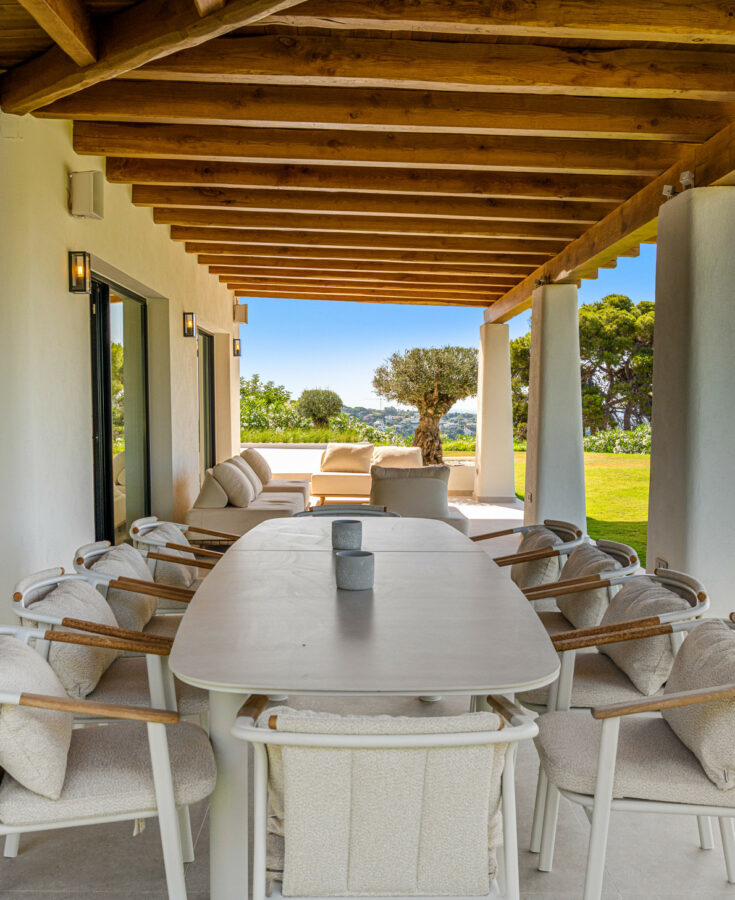 FOR SALE 🌟🏡 Single-Level Luxury Villa in El Rosario🇪🇸 Marbella East, Costa del Sol 🇪🇸