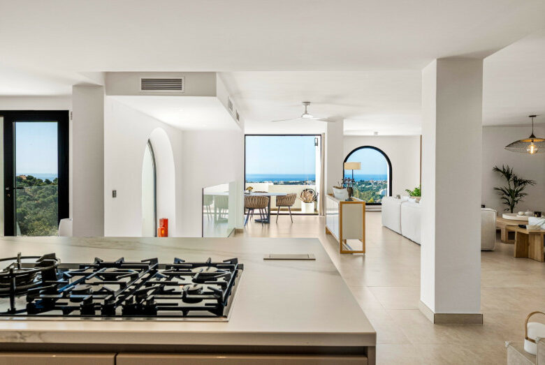 FOR SALE 🌟🏡 Panoramic View Villa in Nueva Andalucía🇪🇸 Marbella, Costa del Sol 🇪🇸