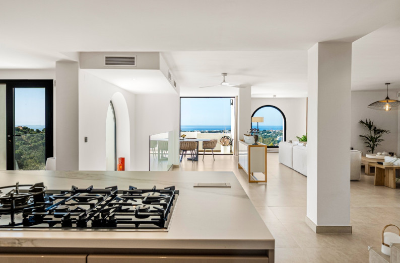 FOR SALE 🌟🏡 Panoramic View Villa in Nueva Andalucía🇪🇸 Marbella, Costa del Sol 🇪🇸