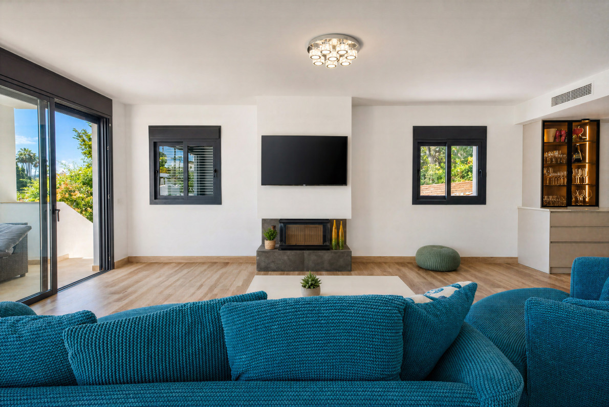 FOR SALE 🌟🏡 Renovated Family Villa in El Rosario🇪🇸 Marbella East, Costa del Sol 🇪🇸
