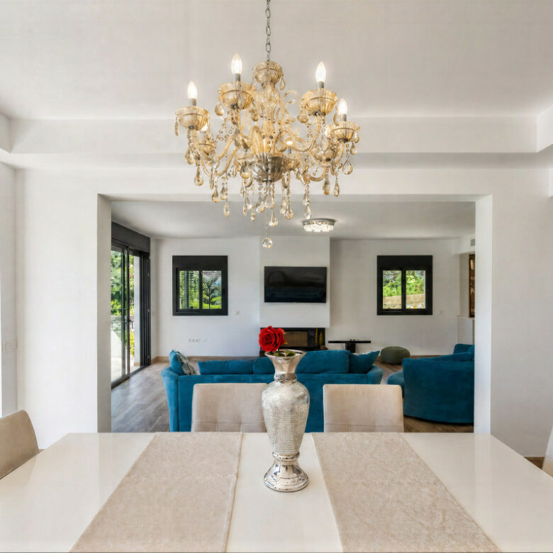 FOR SALE 🌟🏡 Renovated Family Villa in El Rosario🇪🇸 Marbella East, Costa del Sol 🇪🇸
