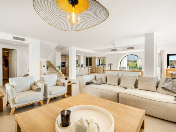 FOR SALE 🌟🏡 Panoramic View Villa in Nueva Andalucía🇪🇸 Marbella, Costa del Sol 🇪🇸
