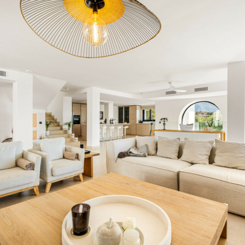 FOR SALE 🌟🏡 Panoramic View Villa in Nueva Andalucía🇪🇸 Marbella, Costa del Sol 🇪🇸