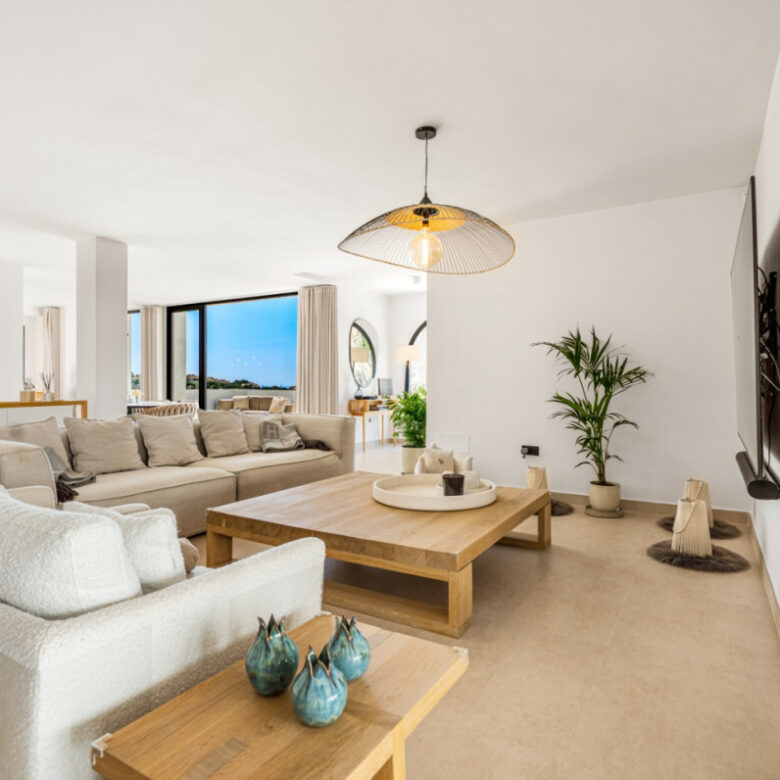 FOR SALE 🌟🏡 Panoramic View Villa in Nueva Andalucía🇪🇸 Marbella, Costa del Sol 🇪🇸