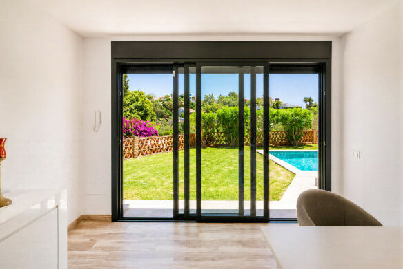 FOR SALE 🌟🏡 Renovated Family Villa in El Rosario🇪🇸 Marbella East, Costa del Sol 🇪🇸