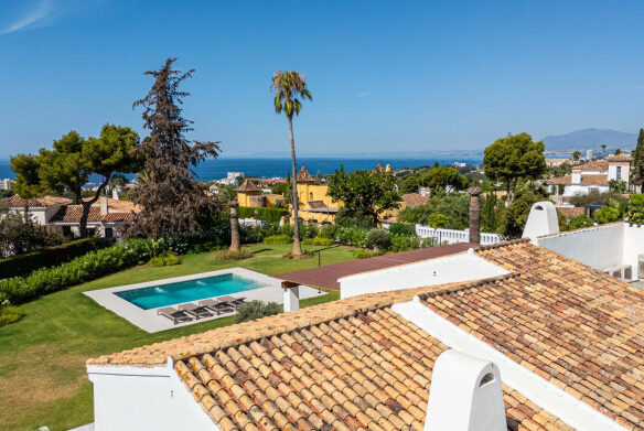 FOR SALE 🌟🏡 Single-Level Luxury Villa in El Rosario🇪🇸 Marbella East, Costa del Sol 🇪🇸