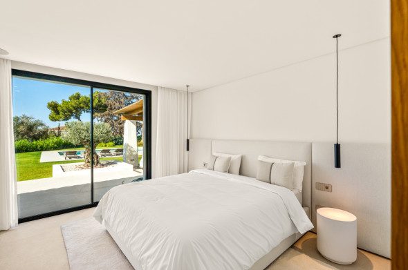 FOR SALE 🌟🏡 Single-Level Luxury Villa in El Rosario🇪🇸 Marbella East, Costa del Sol 🇪🇸