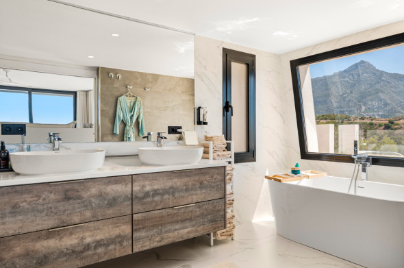 FOR SALE 🌟🏡 Panoramic View Villa in Nueva Andalucía🇪🇸 Marbella, Costa del Sol 🇪🇸