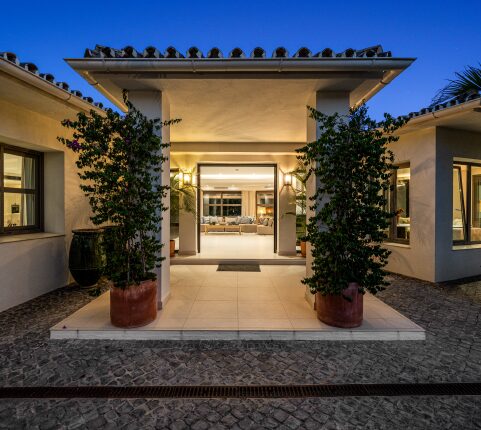 FOR SALE 🌟🏡 Single-Level Garden Villa in La Cerquilla🇪🇸 Nueva Andalucía, Marbella 🇪🇸