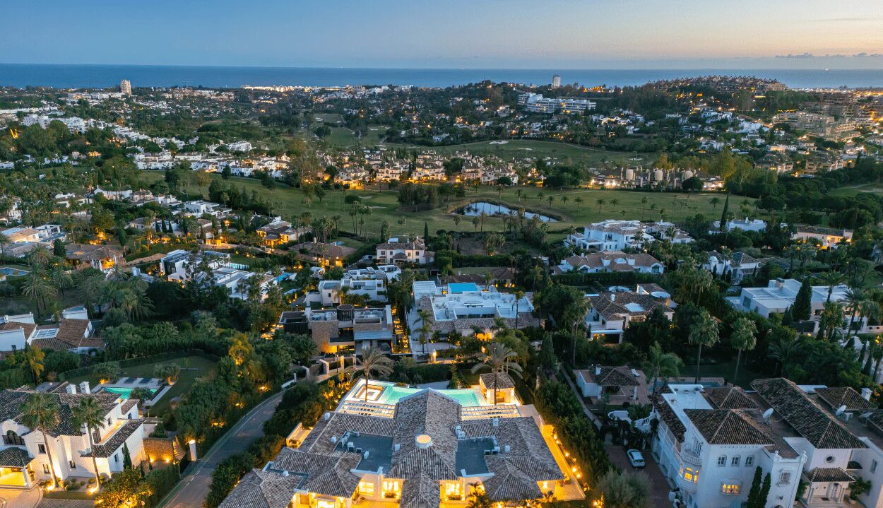 FOR SALE 🌟🏡 Single-Level Garden Villa in La Cerquilla🇪🇸 Nueva Andalucía, Marbella 🇪🇸