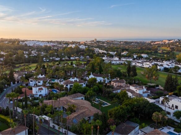 FOR SALE 🌟🏡 Single-Level Garden Villa in La Cerquilla🇪🇸 Nueva Andalucía, Marbella 🇪🇸