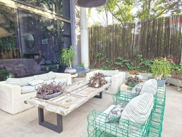 Private villa on a 1800 m2 plot in a quiet cul-de-sac Atalaya New Golden Mile
