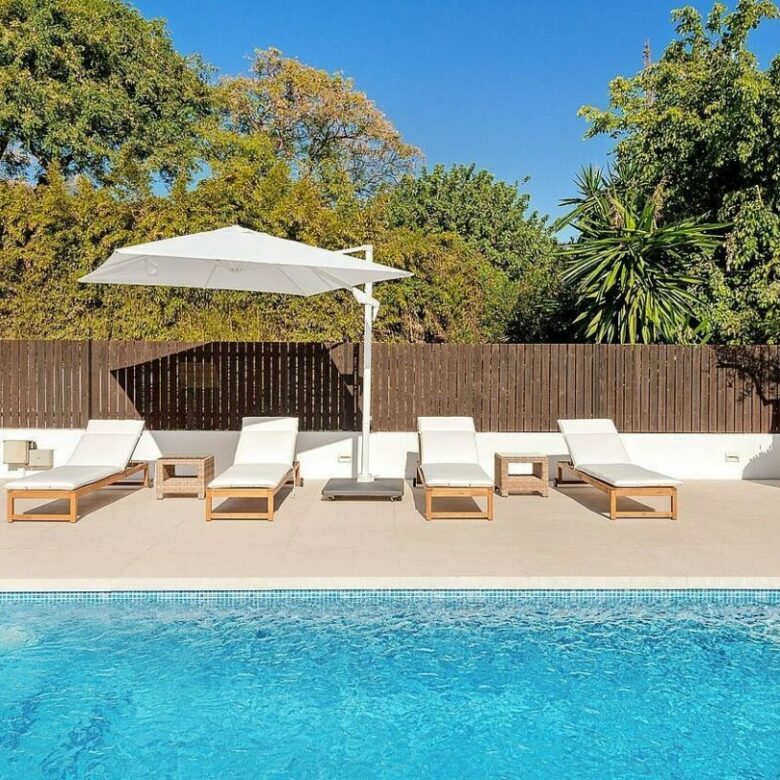 Renovated single level villa with pool Sierra Blanca Marbella