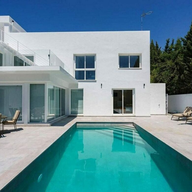 Renovated modern villa with pool in Las Brisas, Nueva Andalucia, Marbella