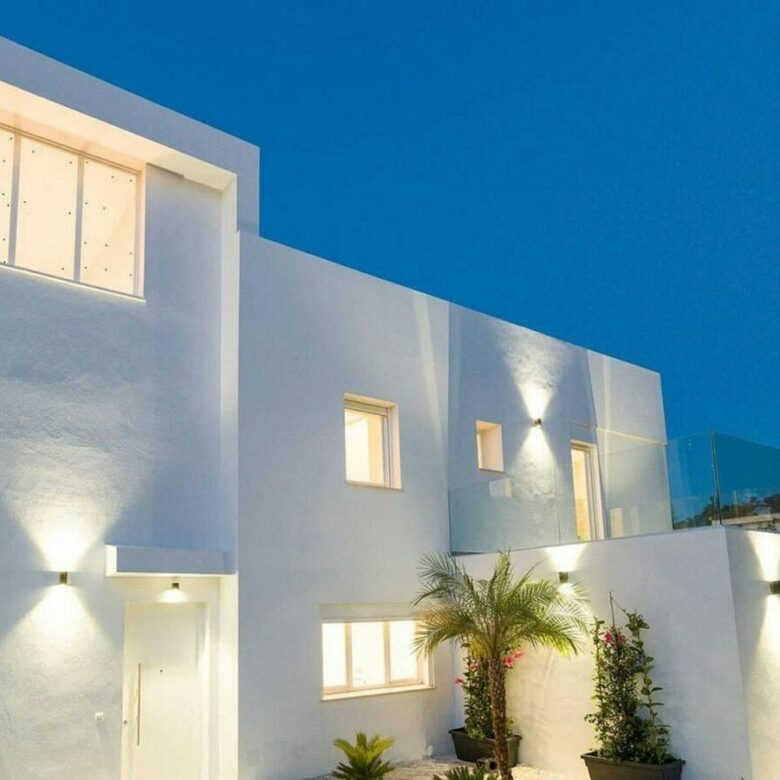 Renovated modern villa with pool in Las Brisas, Nueva Andalucia, Marbella