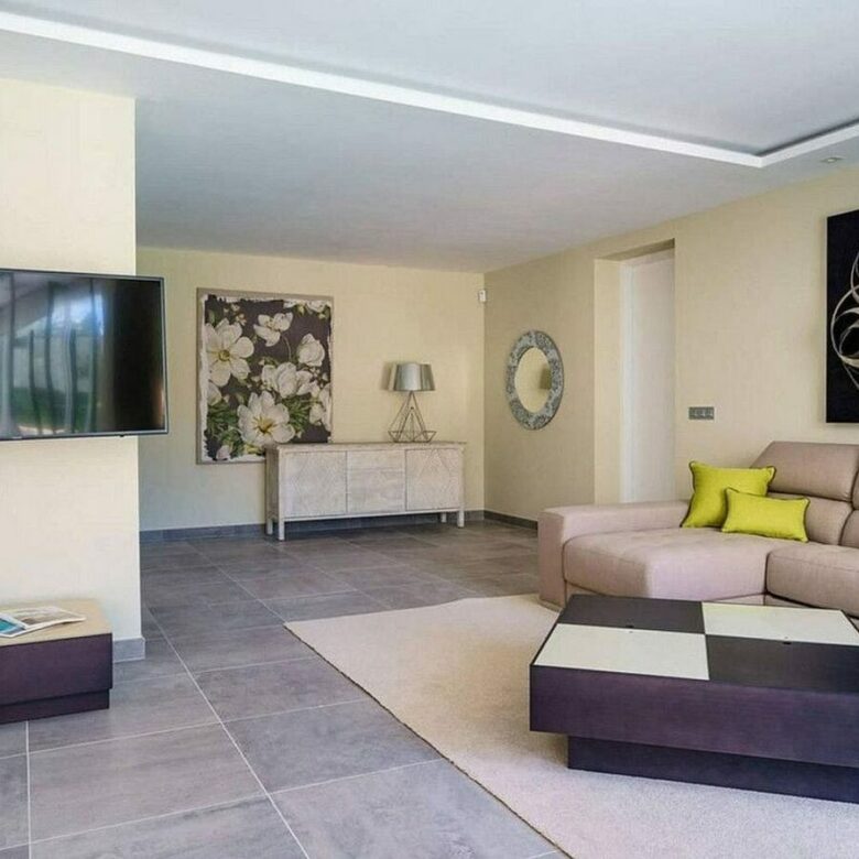 Renovated modern villa with pool in Las Brisas, Nueva Andalucia, Marbella