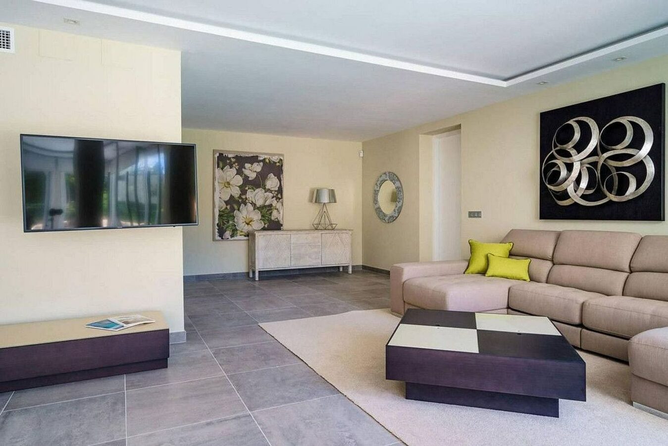 Renovated modern villa with pool in Las Brisas, Nueva Andalucia, Marbella