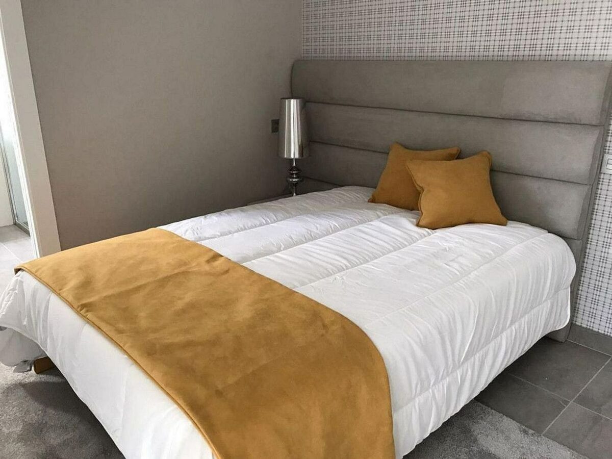 Renovated modern villa with pool in Las Brisas, Nueva Andalucia, Marbella