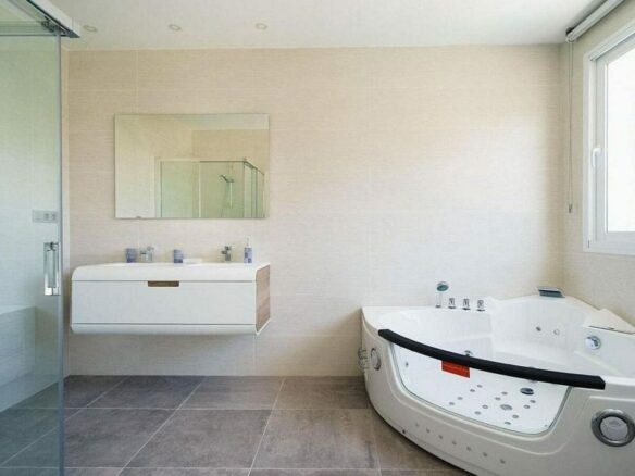 Renovated modern villa with pool in Las Brisas, Nueva Andalucia, Marbella