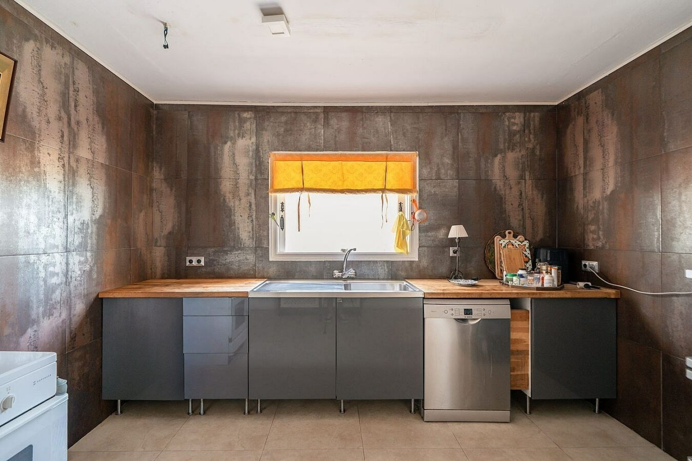 Renovation villa on a large plot La Fuente del Espanto Benahavis