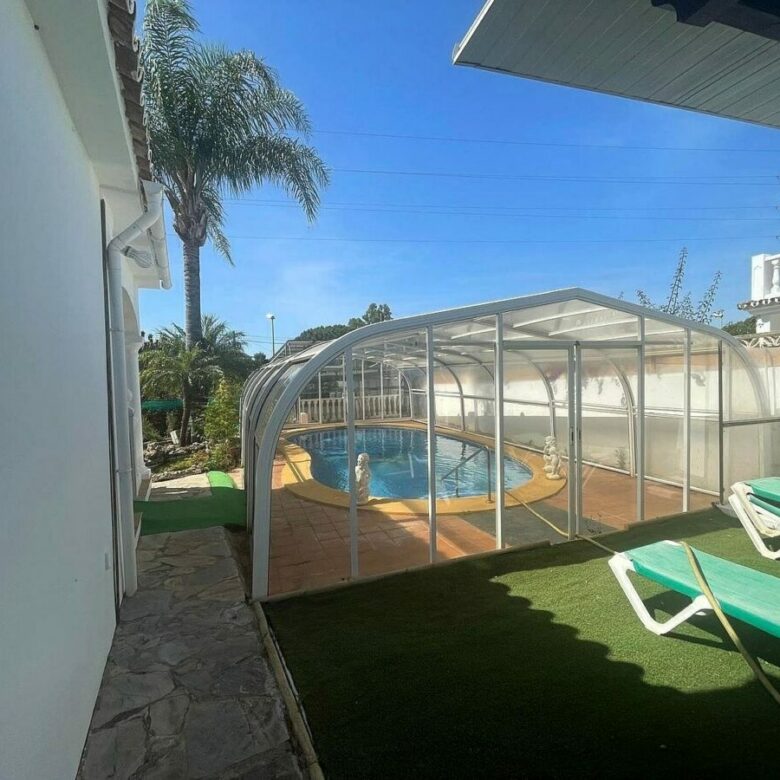Rustic villa with pool and jacuzzi El Rosario Marbella East