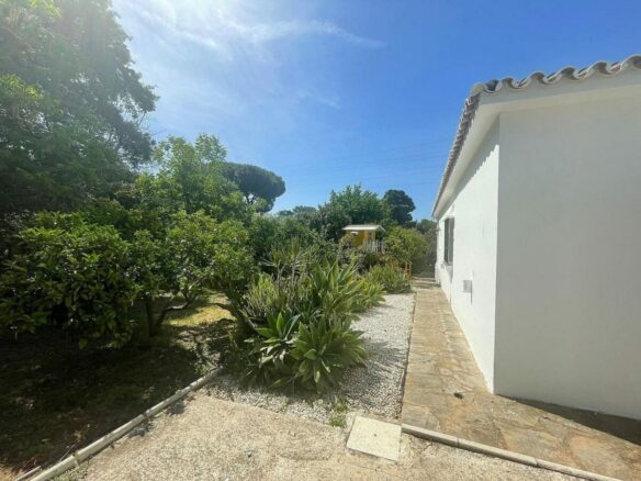 Rustic villa with pool and jacuzzi El Rosario Marbella East