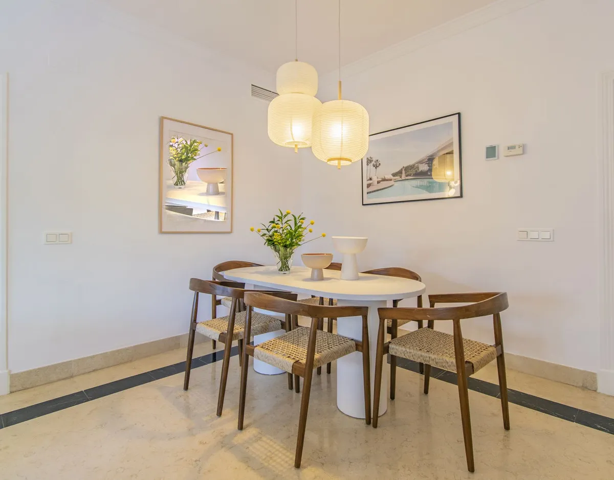 FOR SALE 🏡 Five-Bedroom Villa with Private Pool – Nagüeles, Golden Mile, Marbella