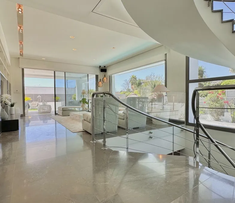 FOR SALE 🏡 New-Build Villa with Panoramic Roof Terrace – Nagüeles, Golden Mile, Marbella