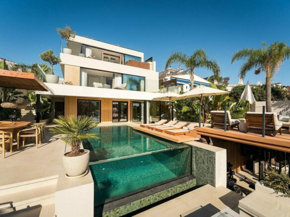 Scandinavian design villa with infinity pool Nueva Andalucia Marbella