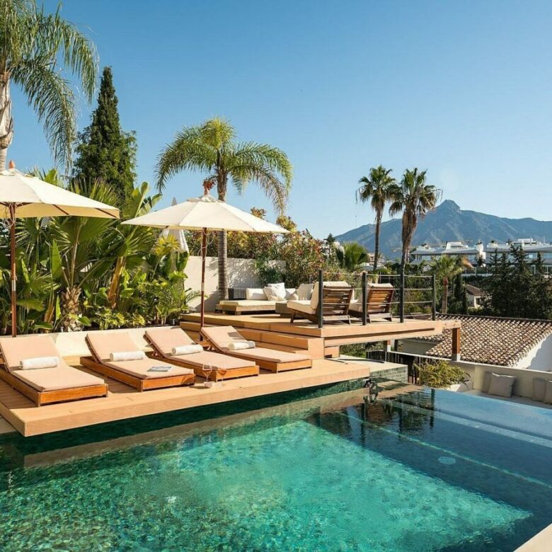 Scandinavian design villa with infinity pool Nueva Andalucia Marbella