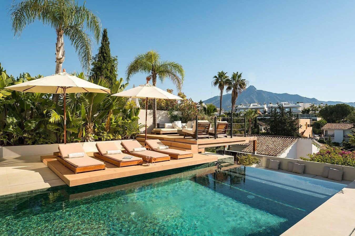 Scandinavian design villa with infinity pool Nueva Andalucia Marbella