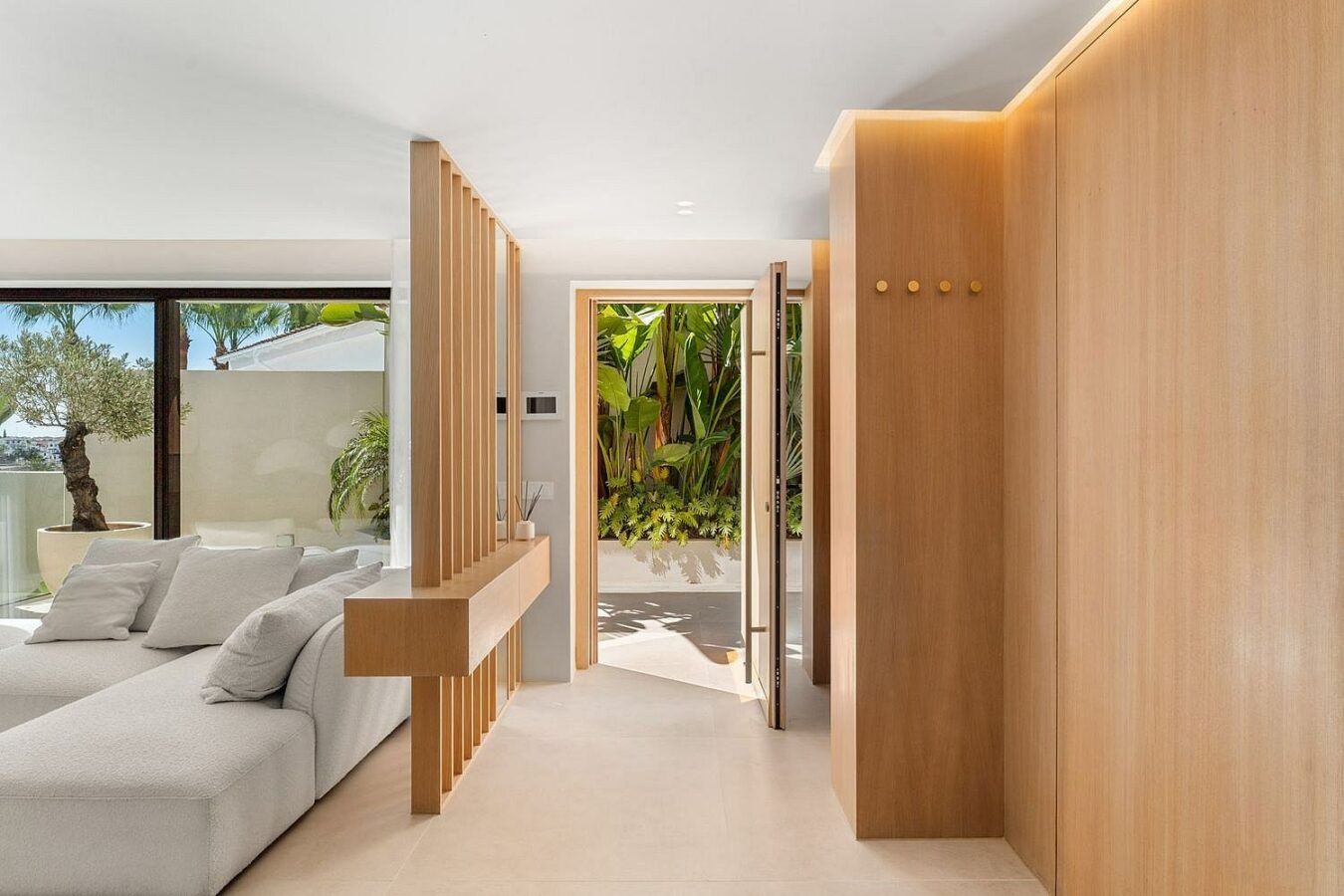 Scandinavian design villa with infinity pool Nueva Andalucia Marbella