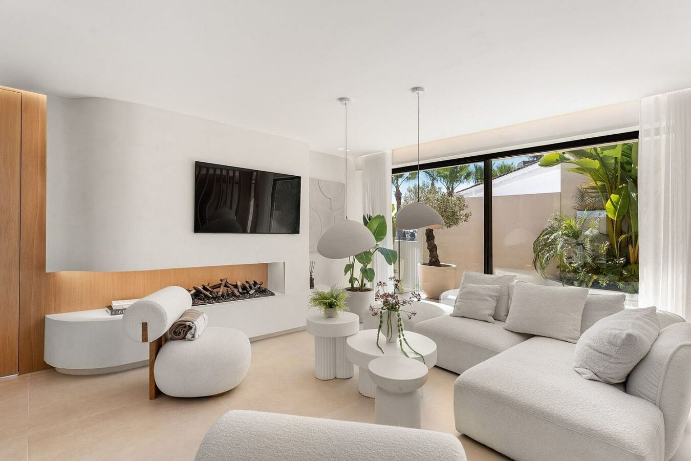 Scandinavian design villa with infinity pool Nueva Andalucia Marbella