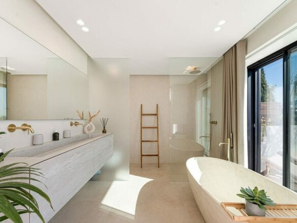 Scandinavian design villa with infinity pool Nueva Andalucia Marbella