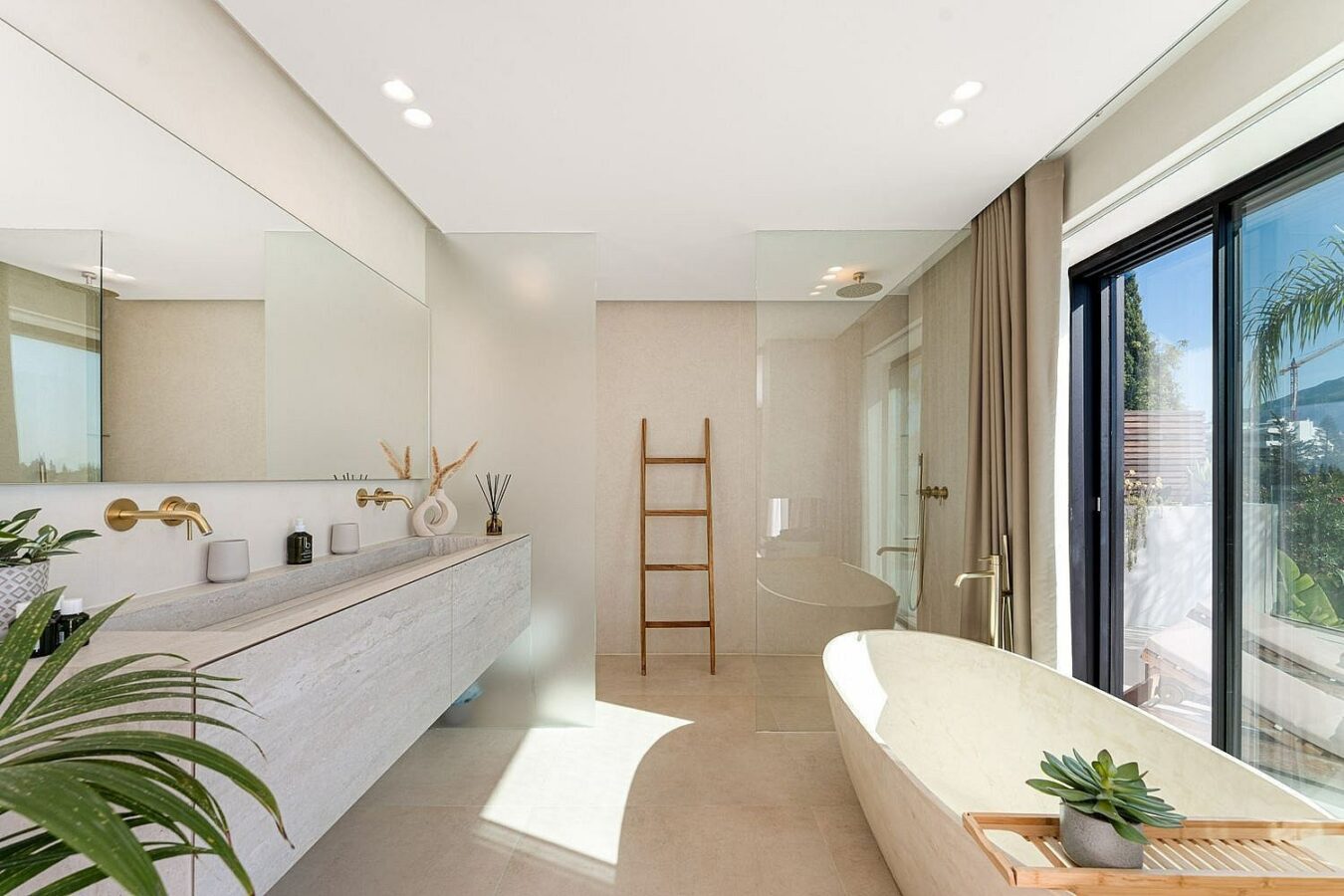 Scandinavian design villa with infinity pool Nueva Andalucia Marbella