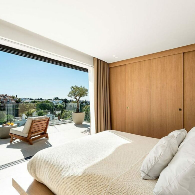 Scandinavian design villa with infinity pool Nueva Andalucia Marbella